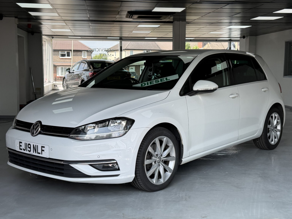 2019 Volkswagen GOLF